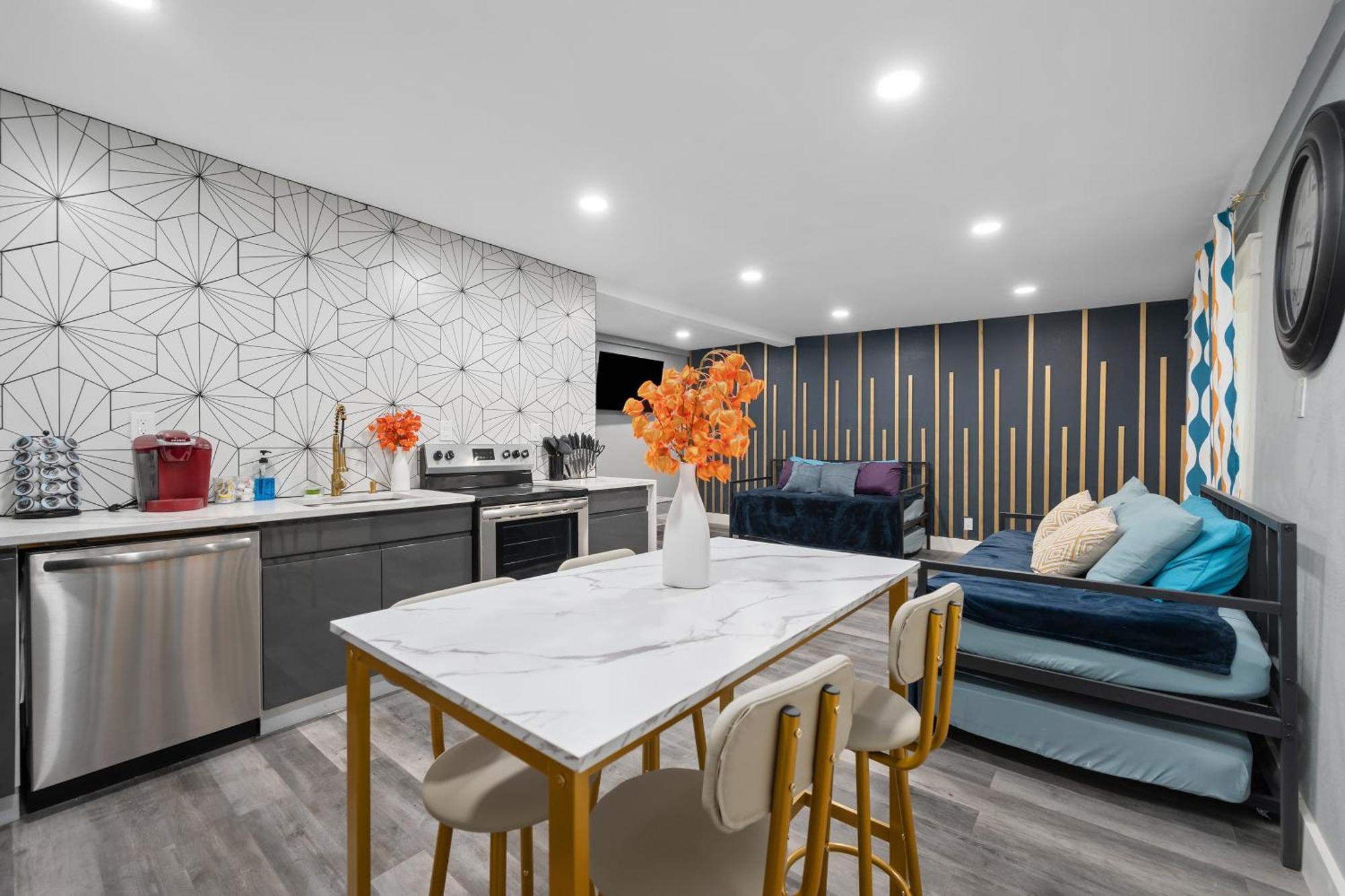 Elegant 2Br Apt Near Med Center With Free Park Houston Bagian luar foto